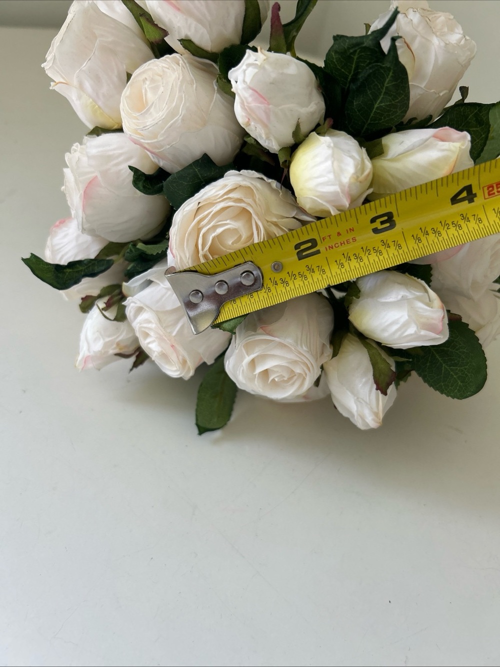 Elegant Faux Ivory Rose Bouquet Home Decor Stems Only -12 stems/24 buds NEW - Picture 12 of 14